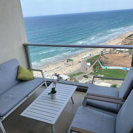 Luxury Sea View Apartment Herzelia Buitenkant foto