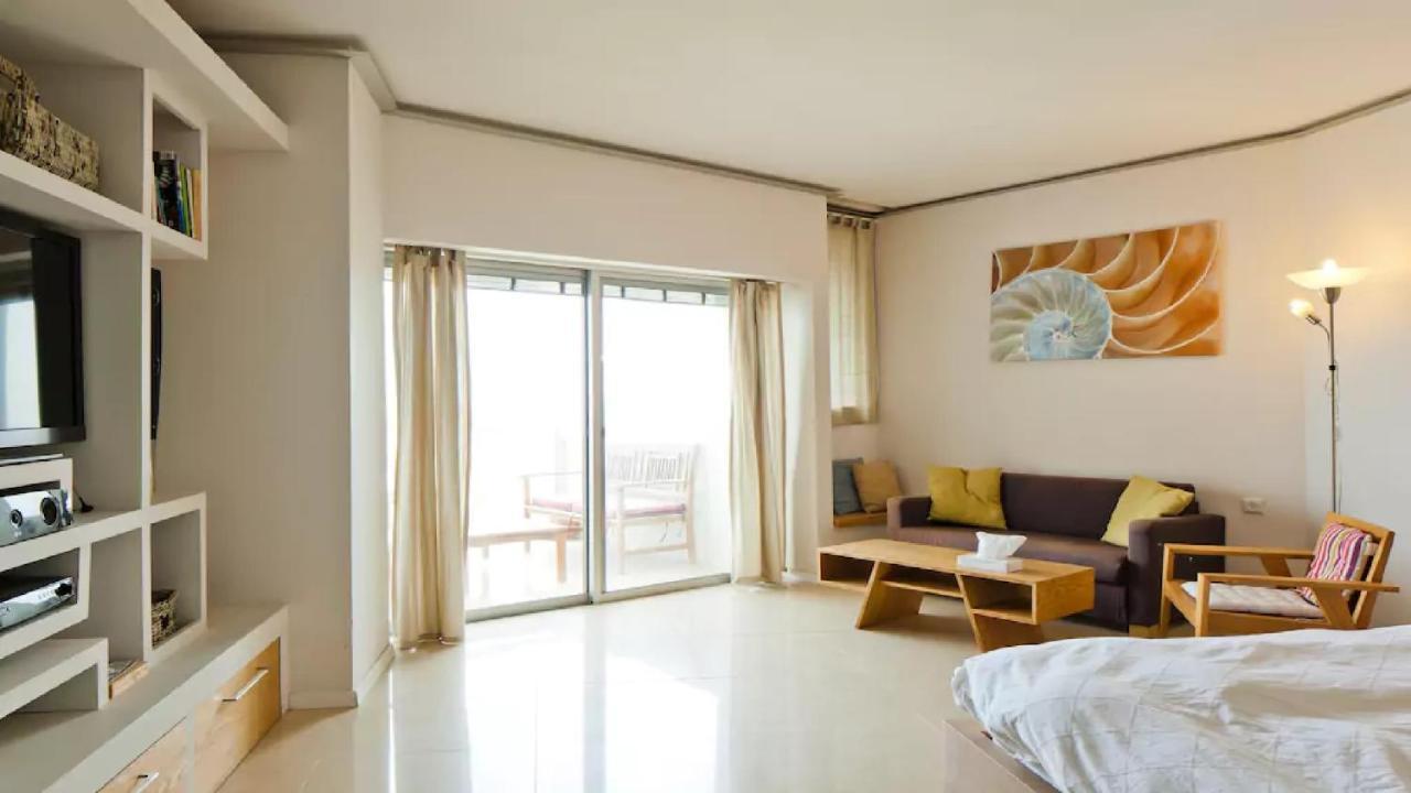 Luxury Sea View Apartment Herzelia Buitenkant foto