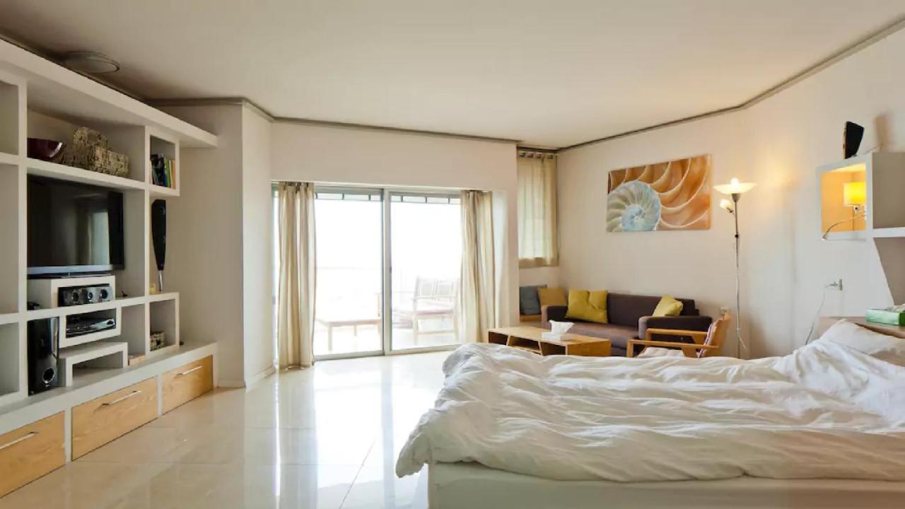 Luxury Sea View Apartment Herzelia Buitenkant foto